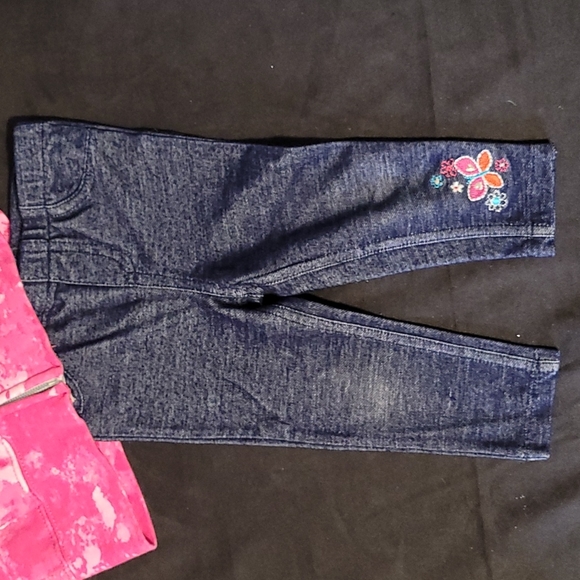 3-6M Sweater and 6M butterfly jeggings - Picture 3 of 4